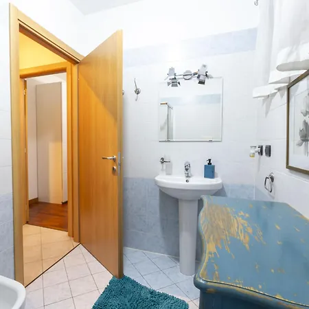 Giulia By Interhome Lejlighed Milano
